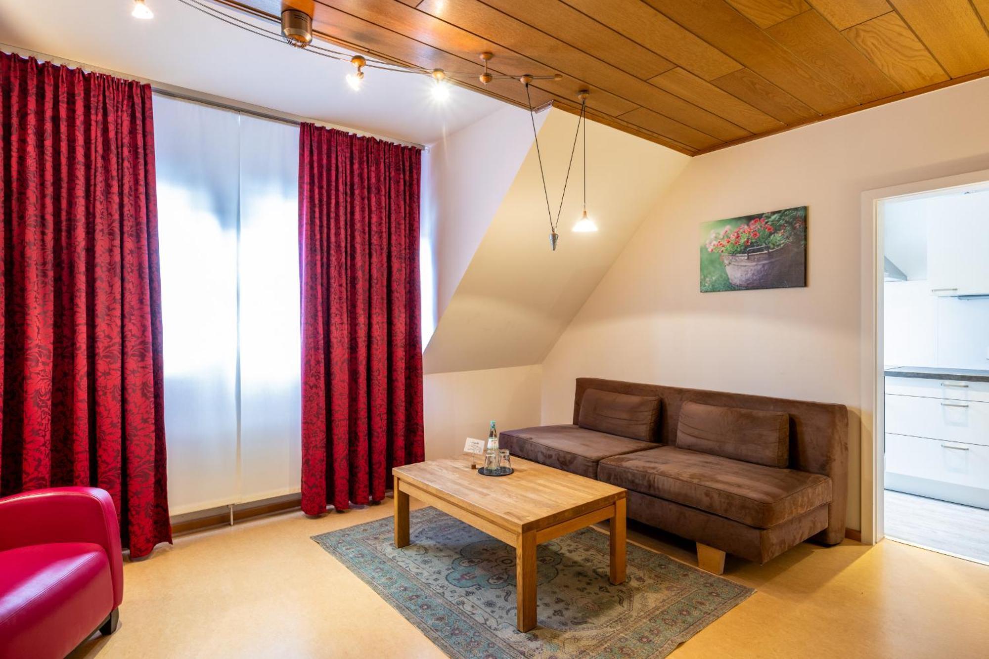 Weinhotel Restaurant Klostermuehle Ockfen エクステリア 写真